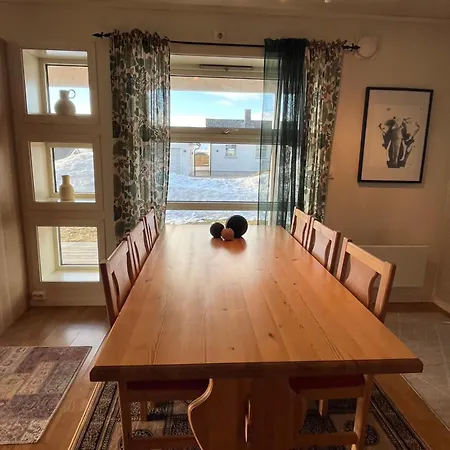 Lykkebo Daire Tromsø